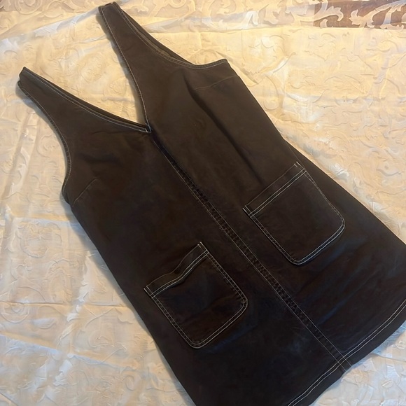 Urban outfitters dark jeans, jumper. - Picture 1 of 4